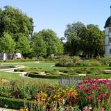 1201S 07 Schloss Neuhaus Aug 03